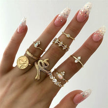 Load image into Gallery viewer, Glam Gold signature ring sets