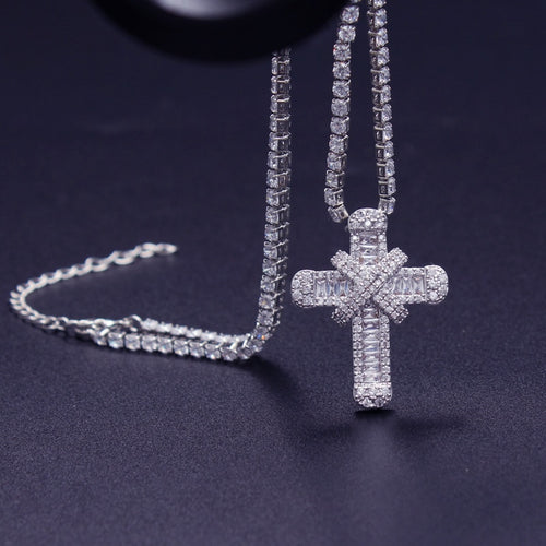 Glam Gold Luxury Cubic Zirconia Cross Necklace