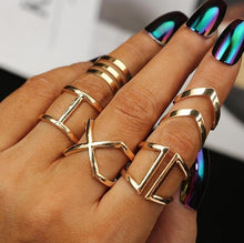 Load image into Gallery viewer, Glam Gold 5 Pcs/ Set Classic Gold Colour V Chevron Rings